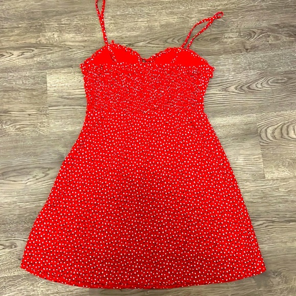 Princess Polly Dress👗 - Picture 2 of 6